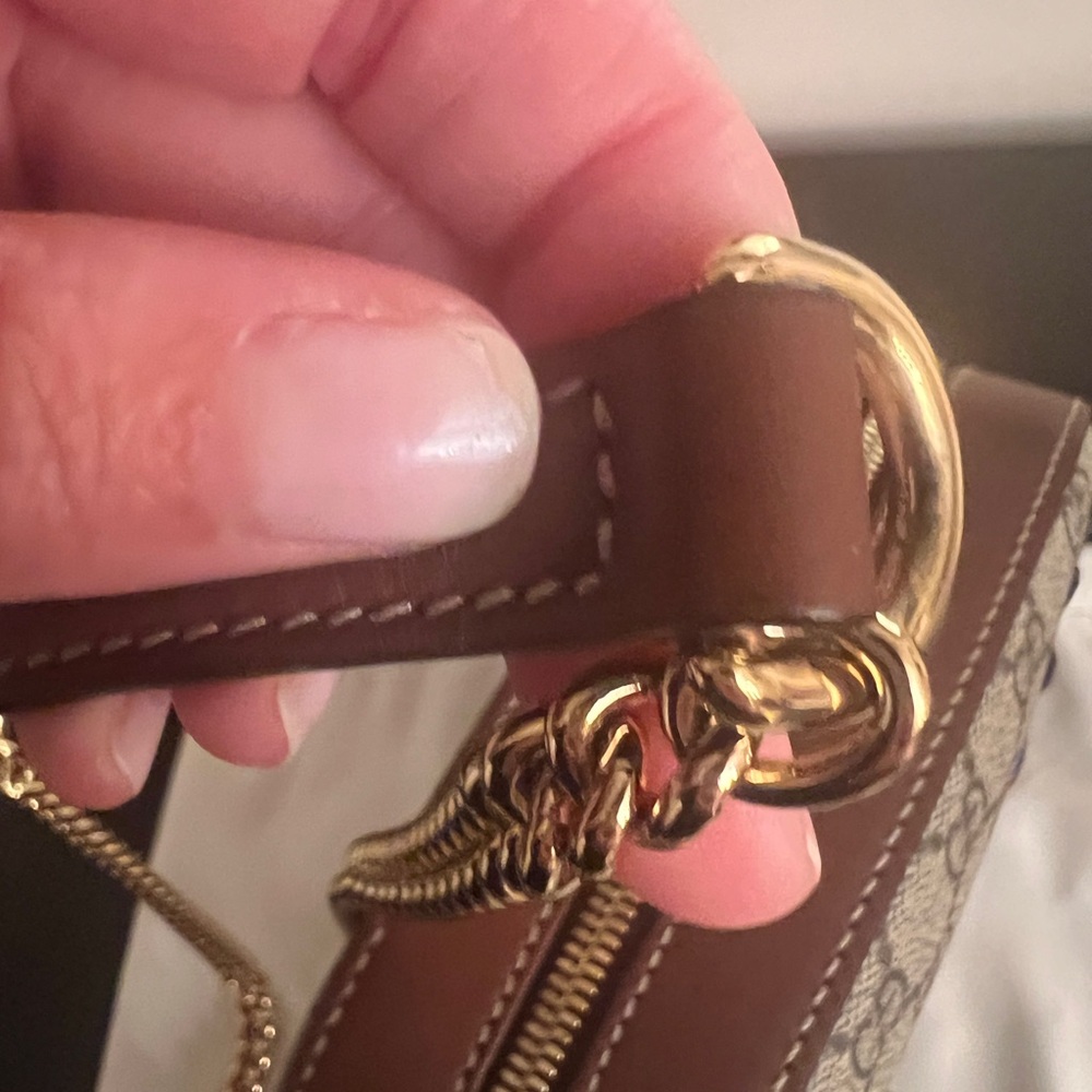 Gucci Beige and Brown Crossbody Bag with Floral Embroidery - Picture 10 of 16